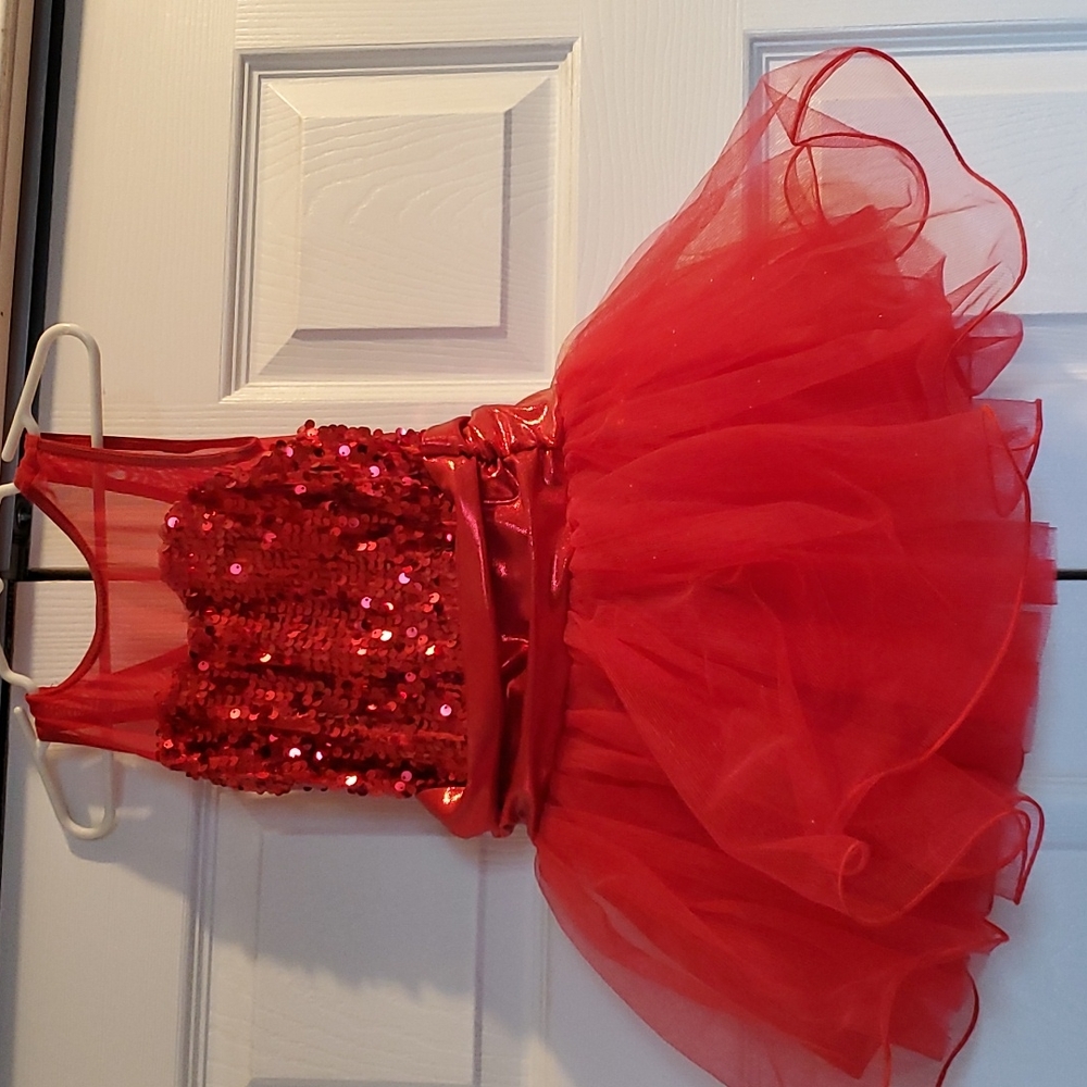 Weissman tap costume with wrist bands and hair piece, small child